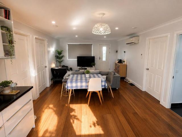 Room for rent in Camerons Creek, Victoria