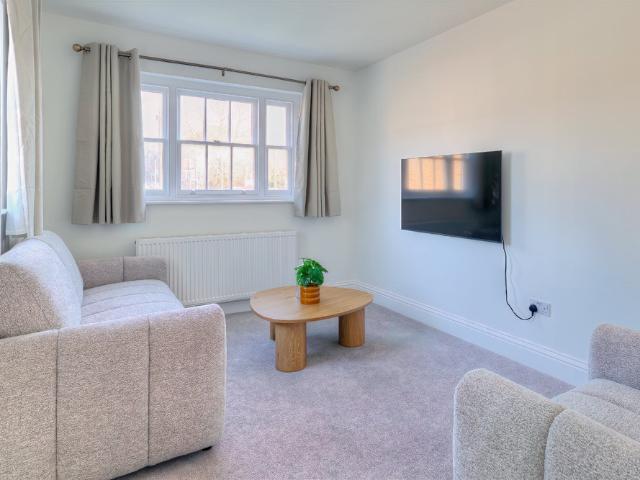 Apartment for rent in Midway, Kent