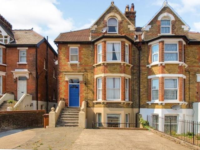 Apartment for rent in Snodhurst, Chatham