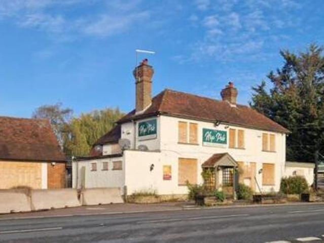 House for sale in Lyons, Greater London