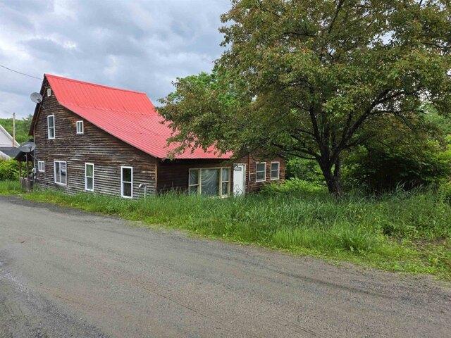 House for sale in Gilman, Vermont
