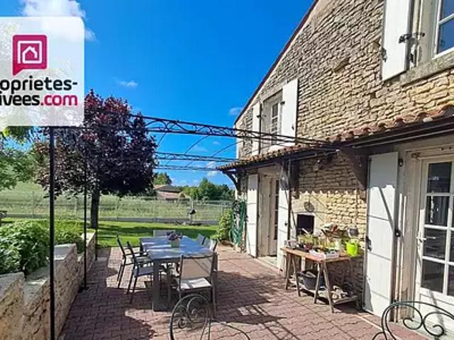 Maison vente à Fontenay-le-Comte, Maillezais