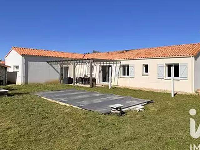 Maison vente à Fontenay-le-Comte, Maillezais