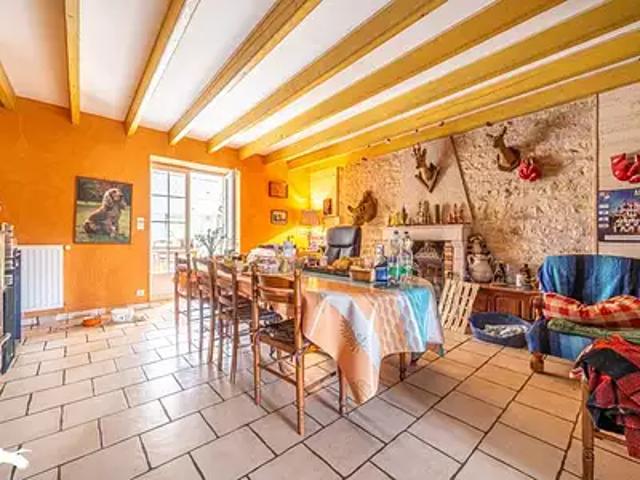 Maison vente à Fontenay-le-Comte, Maillezais