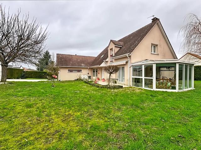 Maison vente à Sens, Maillot