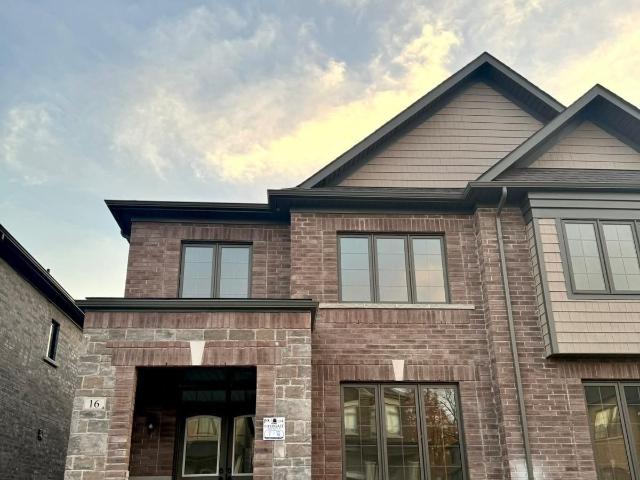 Townhouse for rent in Woburn, Ontario