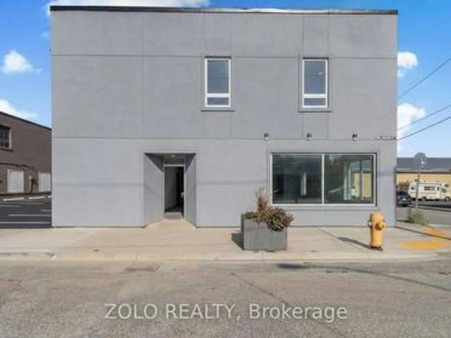 Commercial for rent in Chatham–kent, Ontario