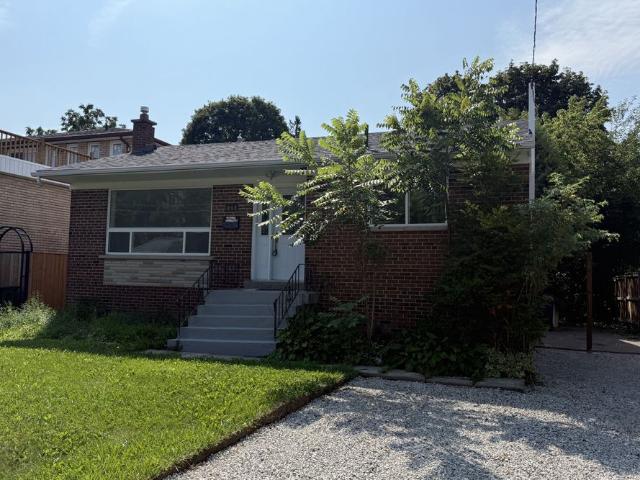 House for rent in Willowdale, Toronto