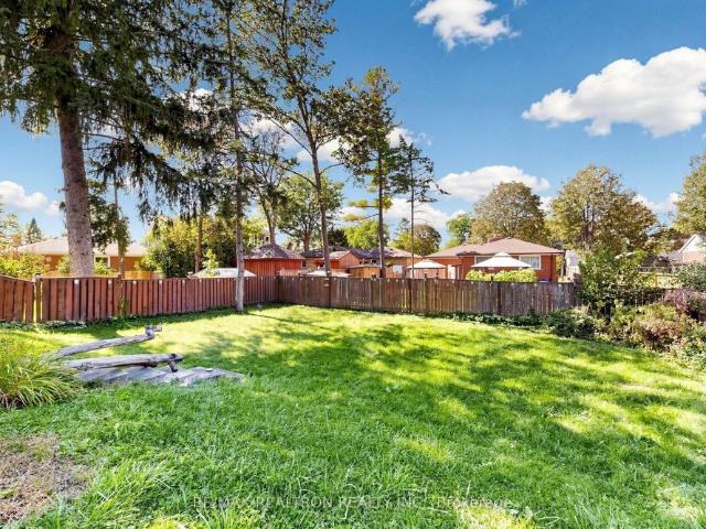 House for rent in Richmond Hill, Golden Horseshoe