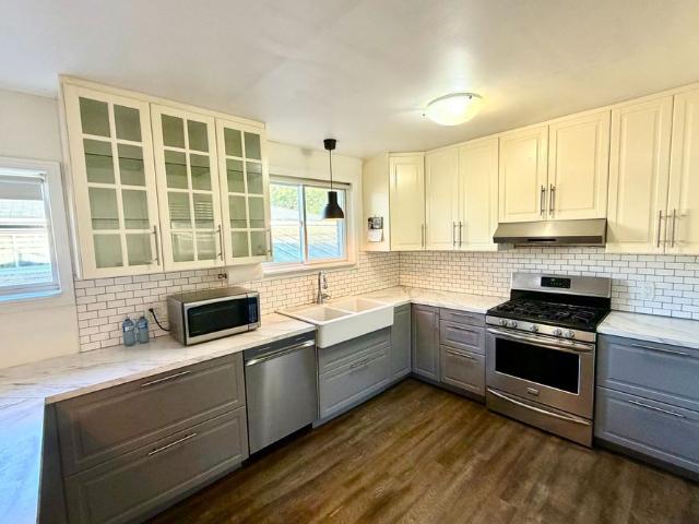 House for rent in Richmond Hill, Golden Horseshoe