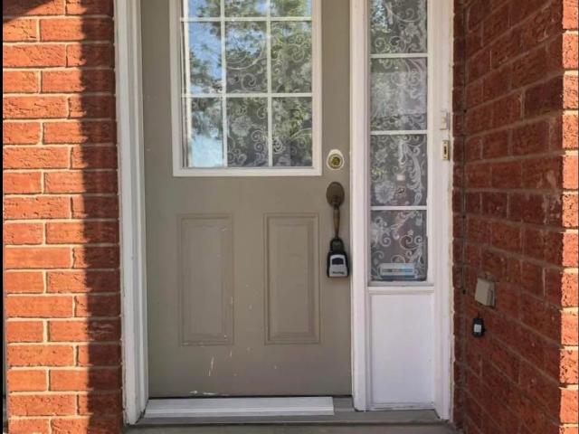 Townhouse for rent in Woburn, Ontario