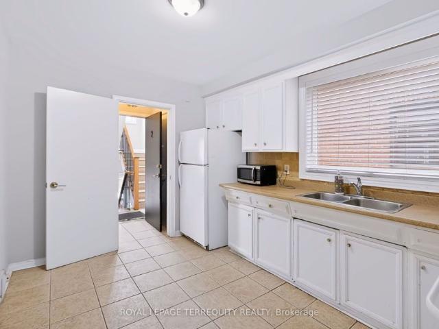 House for rent in Davenport, Toronto