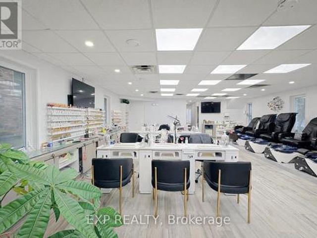 Commercial for sale in Niagara, Ontario