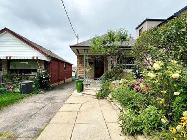 House for rent in Woburn, Ontario