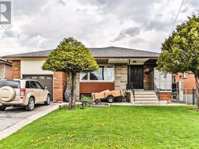 House for rent in Woburn, Ontario