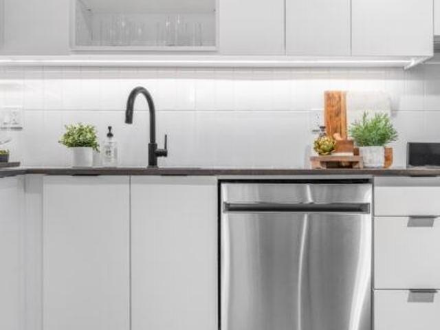 Apartment for rent in Vancouver, British Columbia