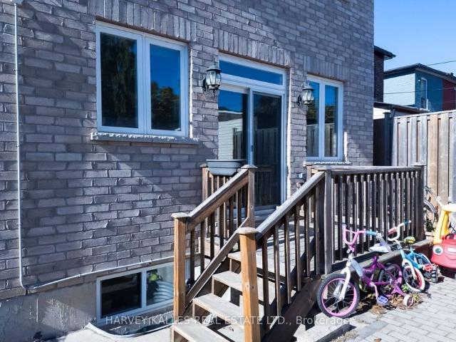 House for rent in Toronto—St. Paul's, Toronto