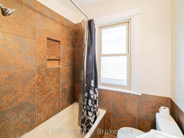 House for rent in Gibson, Hamilton