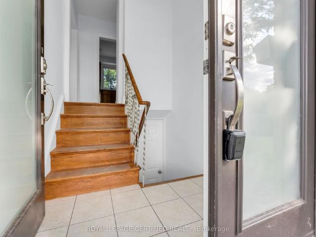House for rent in Oakville, Golden Horseshoe