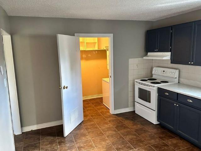 House for rent in Whitby, Golden Horseshoe