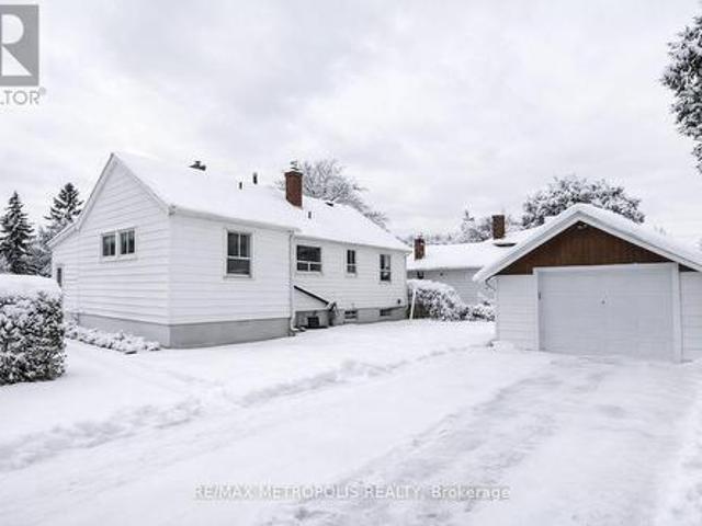 House for rent in Woburn, Ontario