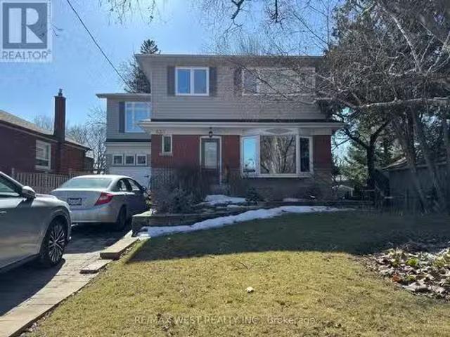 House for rent in Burlington, Ontario