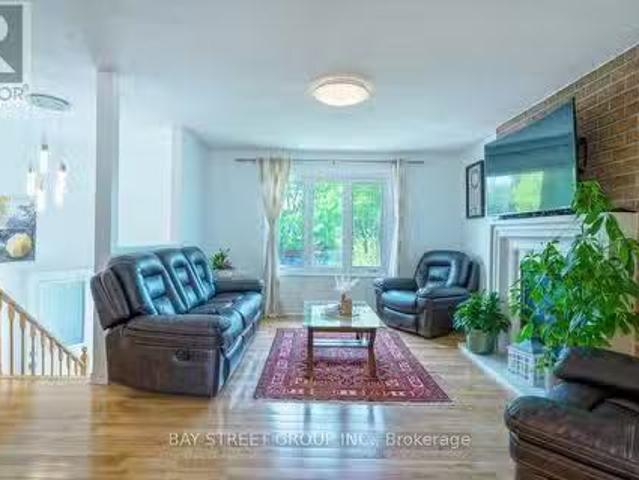 House for rent in Bradford West Gwillimbury, Ontario
