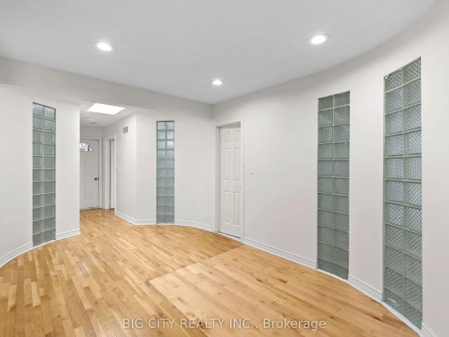 House for rent in Woodbridge, Vaughan