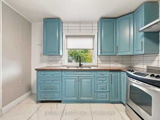House for rent in Pinecrest, Oshawa