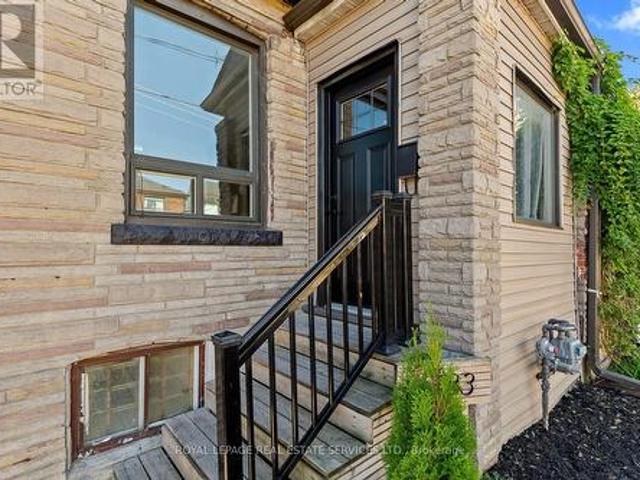 House for rent in Davenport, Toronto