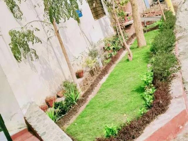 House for sale in Faisalabad, Islamabad Capital Territory
