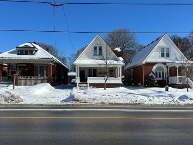 Duplex for rent in Arva, Ontario