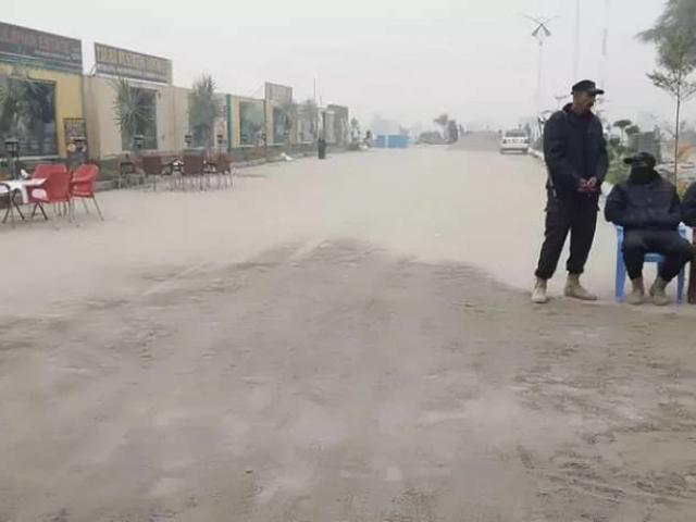 Commercial for sale in Faisalabad, Islamabad Capital Territory