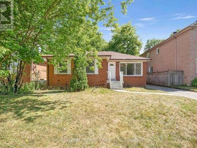 House for rent in Woburn, Ontario