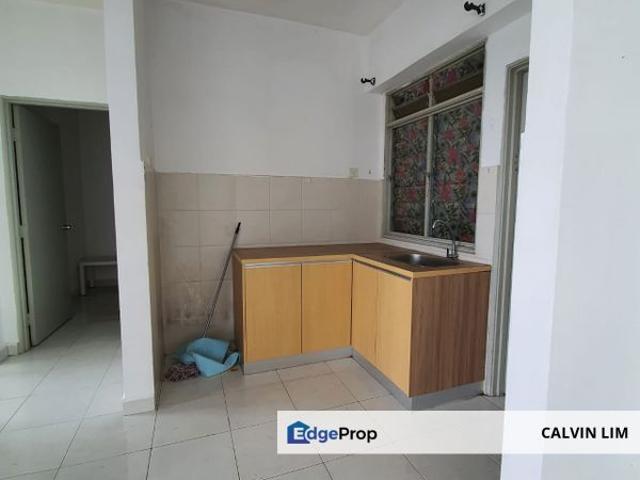 Condominium for sale in Petaling, Subang Jaya