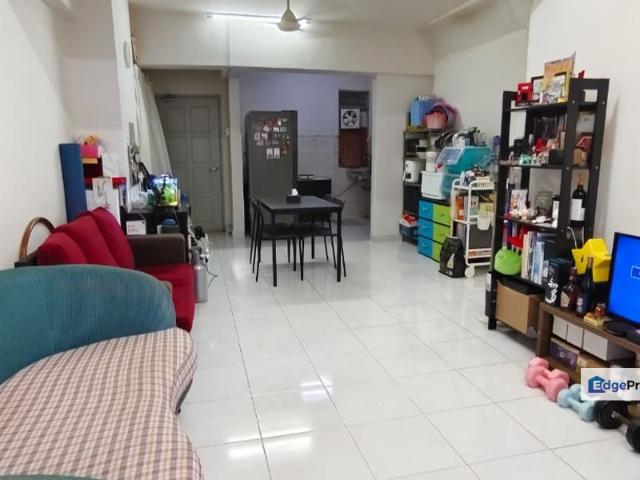 Condominium for sale in Petaling, Subang Jaya