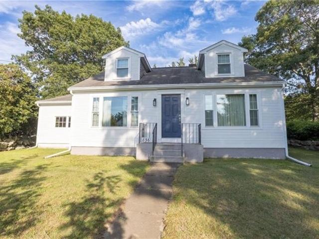 House for sale in Tiverton, Rhode Island