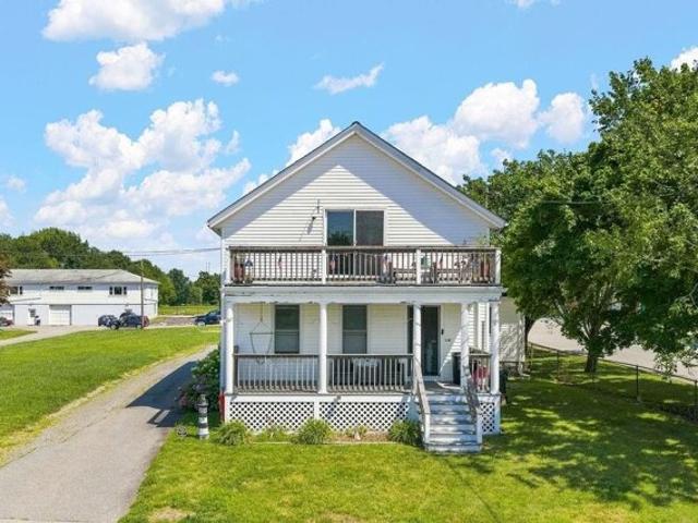 House for sale in Tiverton, Rhode Island