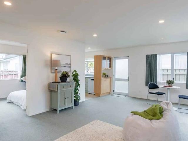 Townhouse for rent in Papakaio, Wellington