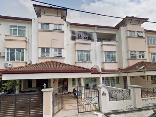 Terraced House for rent in Georgetown, Penang