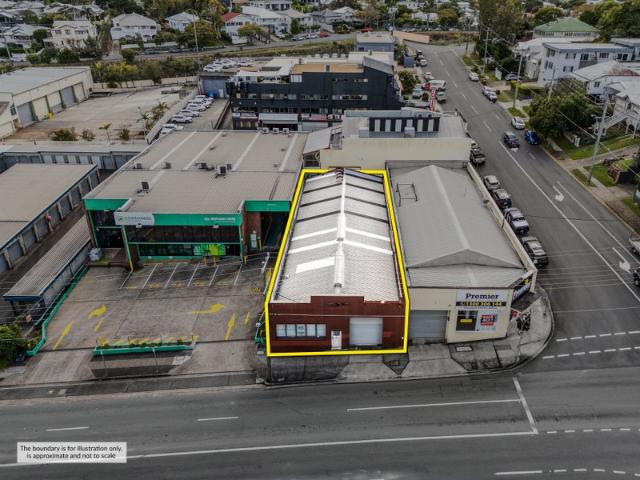 Retail for rent in Toombul, Queensland