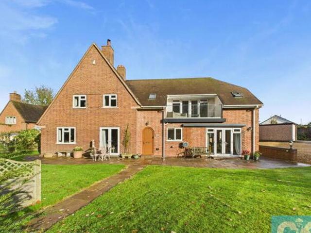 House for sale in Lyons, Greater London