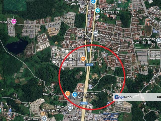 Shop for sale in Kuching