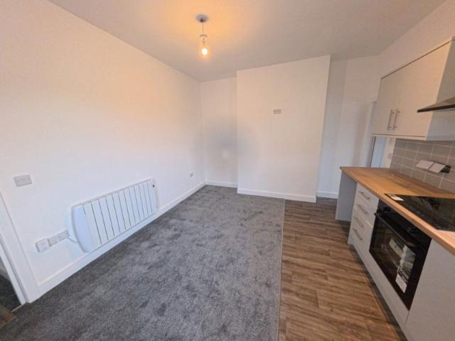 Apartment for rent in Leabrooks, Amber Valley