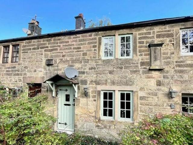 House for sale in Froggatt, East Midlands