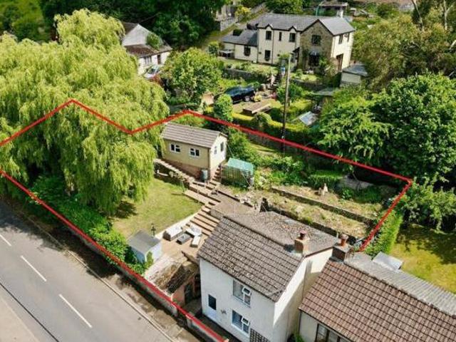 House for sale in Bromsberrow Heath, Gloucestershire