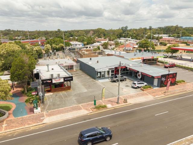 Retail for rent in Kallangur, Greater Brisbane