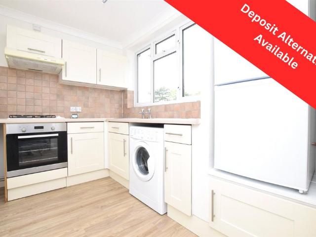 Apartment for rent in Gidea Park, Greater London