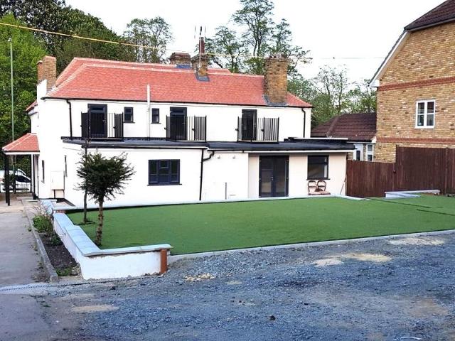 Apartment for rent in Sutton-at-Hone and Hawley, Monks Orchard