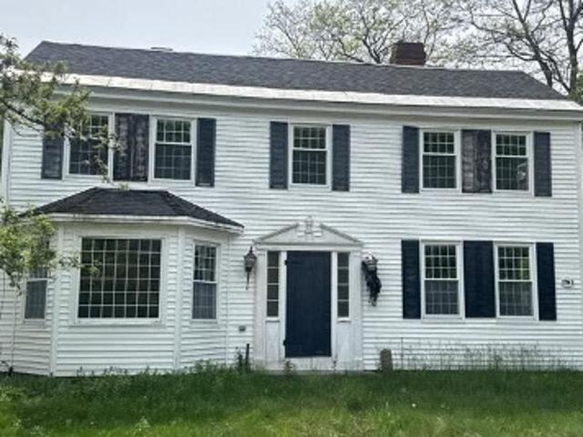 House for sale in New Hampshire